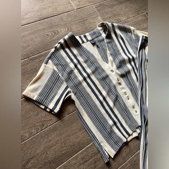 ICÔNE 2-Piece Striped Set Medium Cream & Navy Top + Wide Leg Pants - Picture 6 of 7